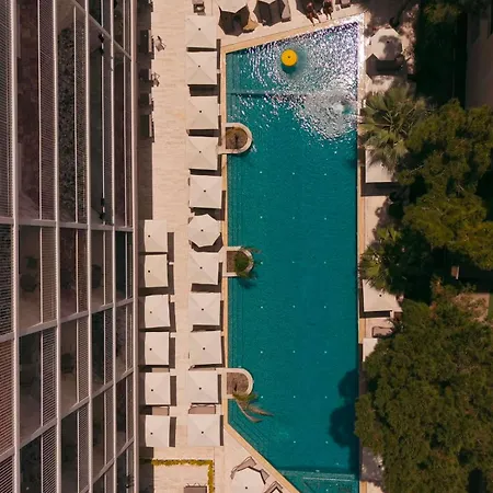 Premium Selection Hotel 4*