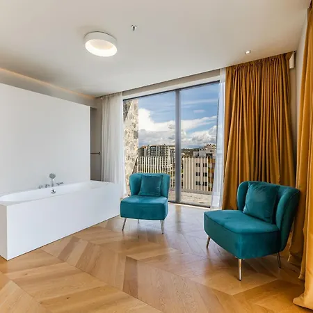 Premium Selection Hotel 4*