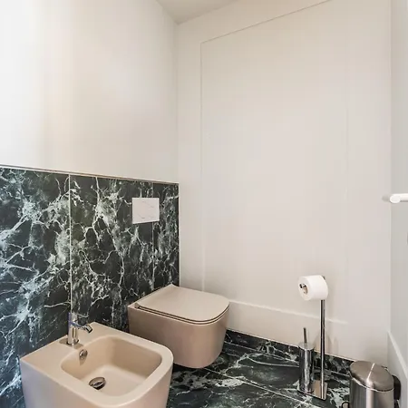 Premium Selection Hotel Golem (Tirana)